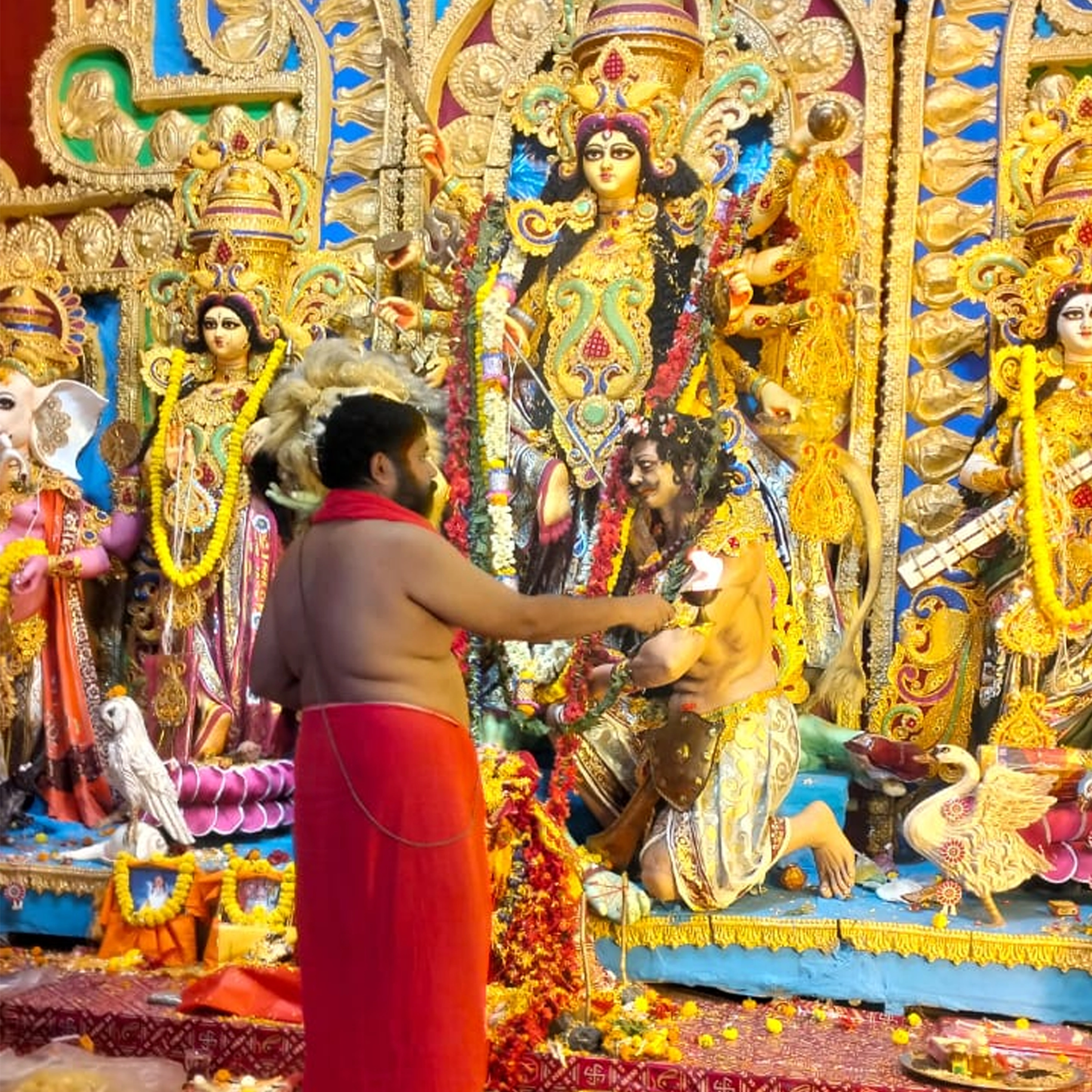 Purohit Mr. Somnath Chakraborty in Agarpara 2